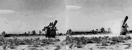 Поражение наземной цели ракетой Maverick, запущенной с AQM-34